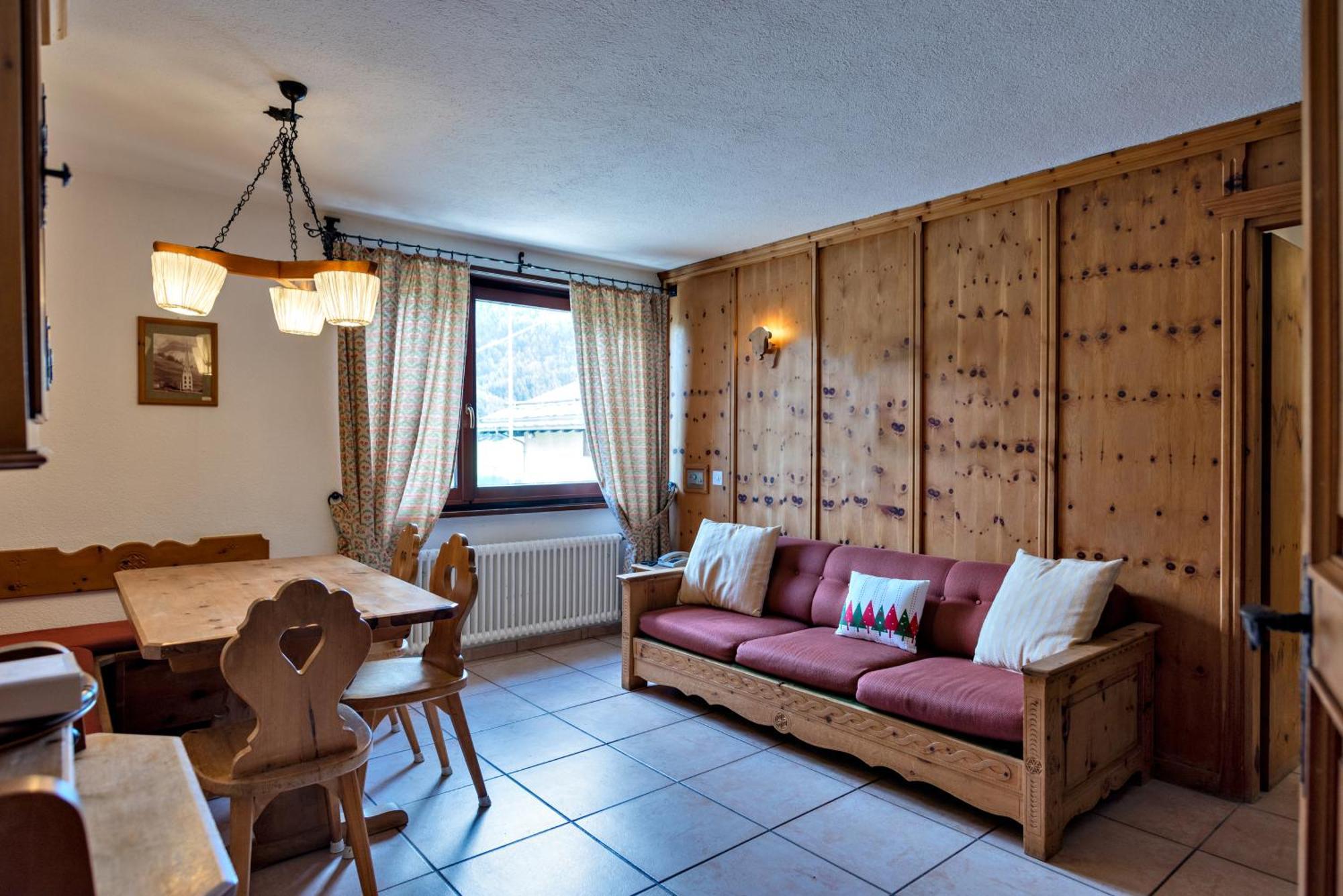Silva Appartments And Rooms Silvaplana Habitación foto