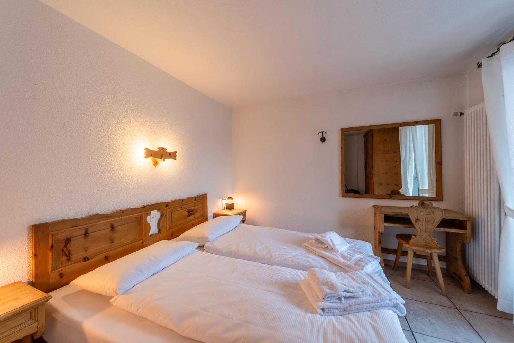 Silva Appartments And Rooms Silvaplana Habitación foto