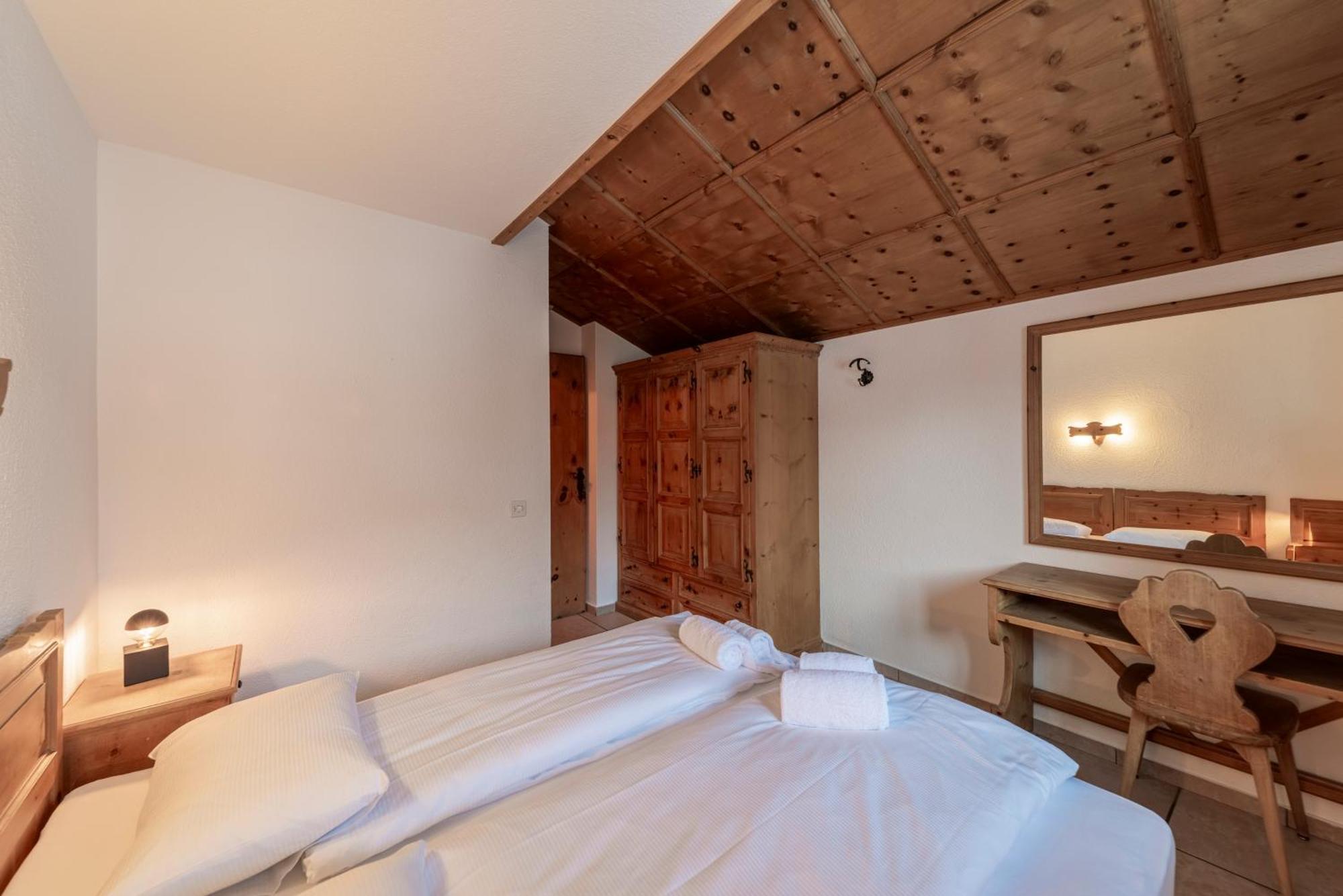 Silva Appartments And Rooms Silvaplana Habitación foto